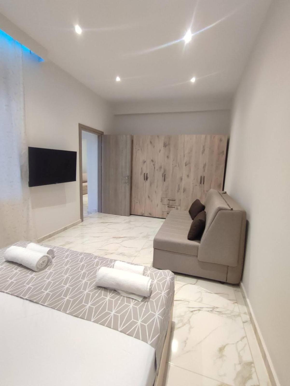Konstantina'S Apartment 亚历山德鲁波利斯 外观 照片